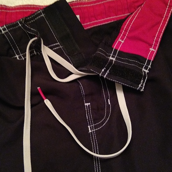 Speedo Board Shorts/Swim Trunks - Picture 7 of 15